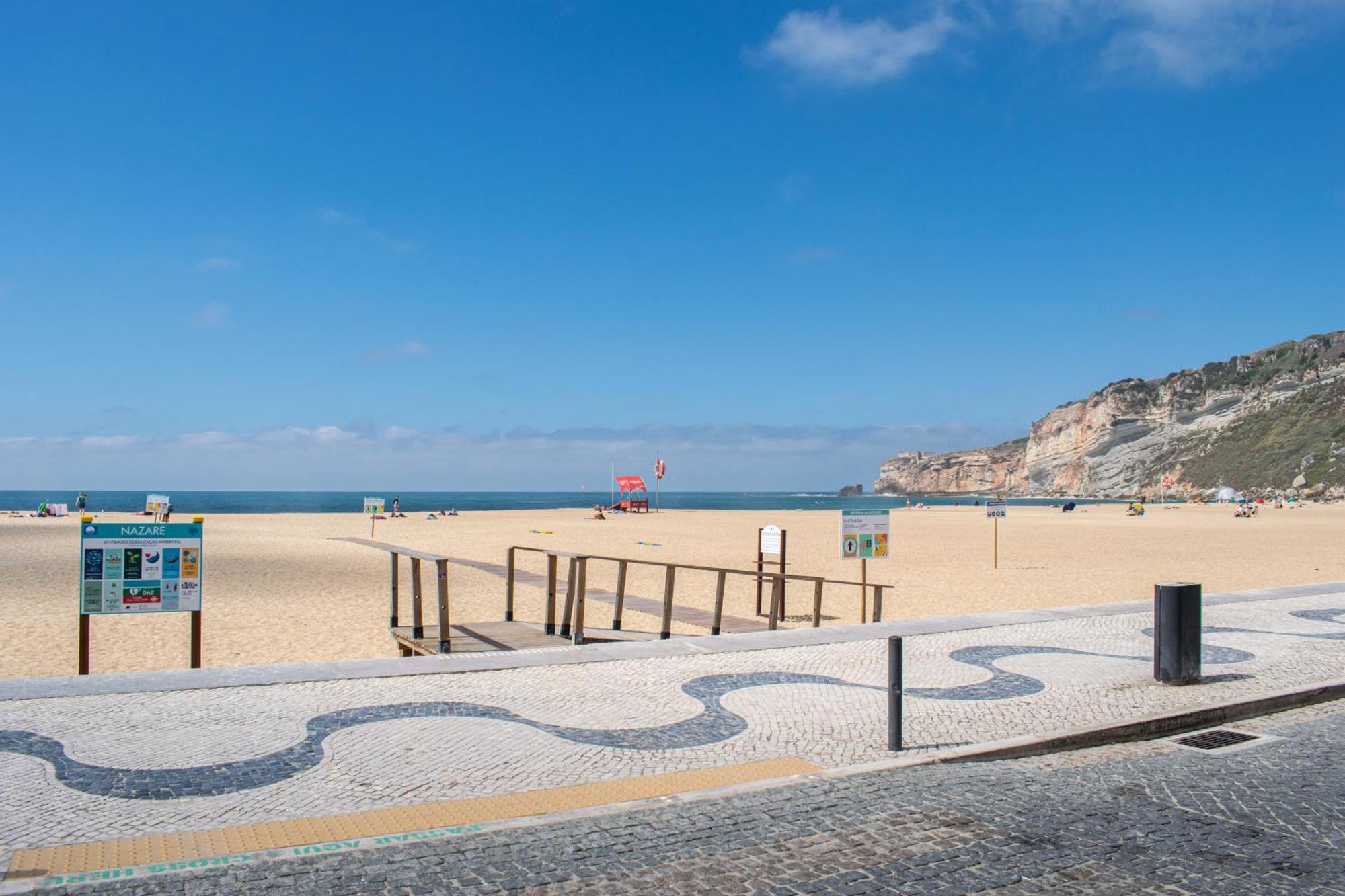 Bomdia Home Nazare Exterior photo